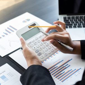 Uma ferramenta muitas vezes subestimada, mas de importância monumental, são os incentivos fiscais disponíveis para pequenas empresas.